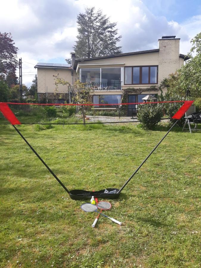 Dinant La Bergeronnette Avec La Chaleur Du Feu De Bois Et Le Jardin Villa Bagian luar foto
